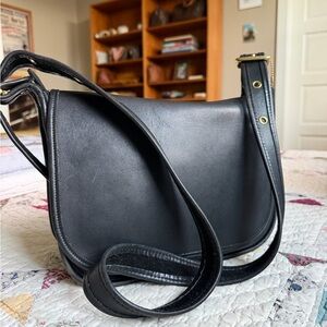 Vintage Coach Patricia 9951